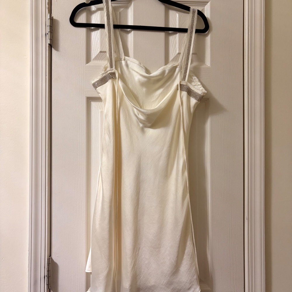 Zara White Satin Minidress - Picture 2 of 3